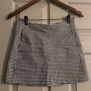 Urban Outfitters Black and White Checkered Mini Skirt